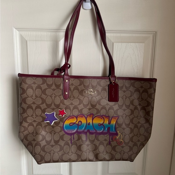 Coach reversible city tote - Picture 1 of 6